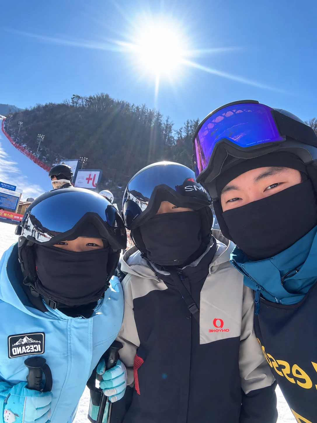 곤지암 스키장에서 강사와 아이들이 함께한 탐스 실제 강습 현장